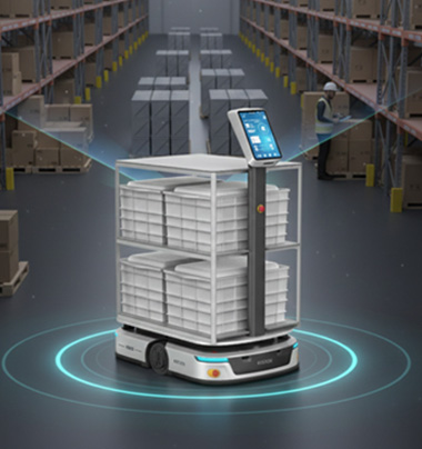 360°環境認識と非常停止ボタンによる徹底した安全性