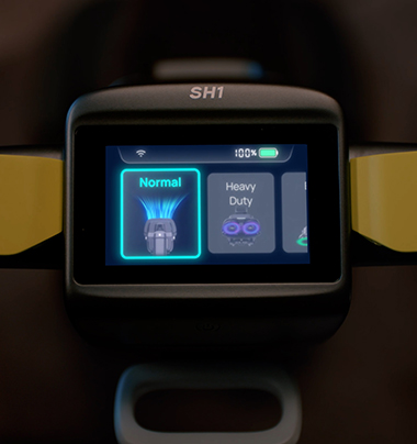 軽量かつ自走アシスト機能で誰でも簡単に操作でき、高クオリティの清掃品質を維持